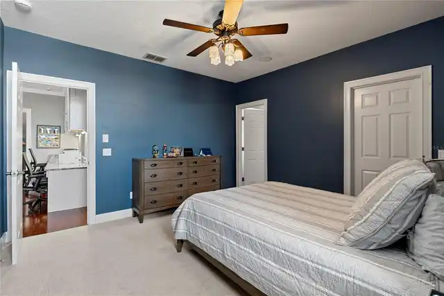 Listing Photo 37