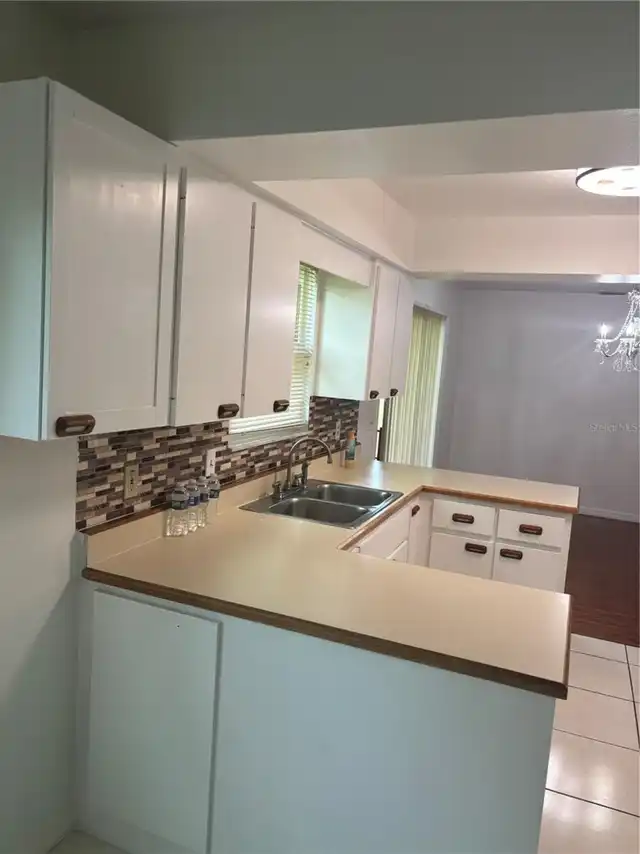 Listing Photo 14