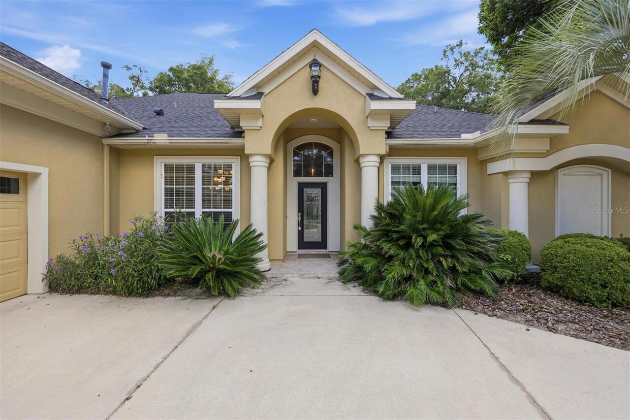 Listing Photo 10