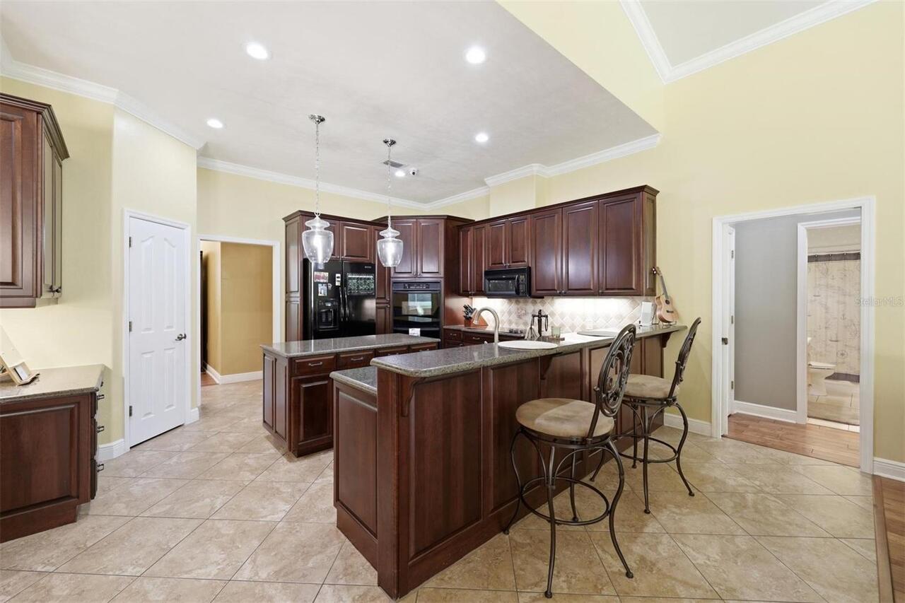 Listing Photo 14