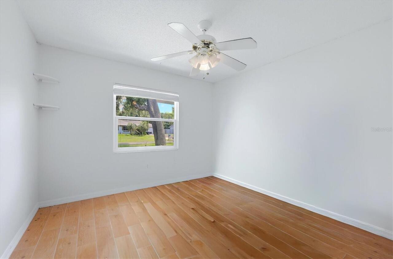 Listing Photo 23