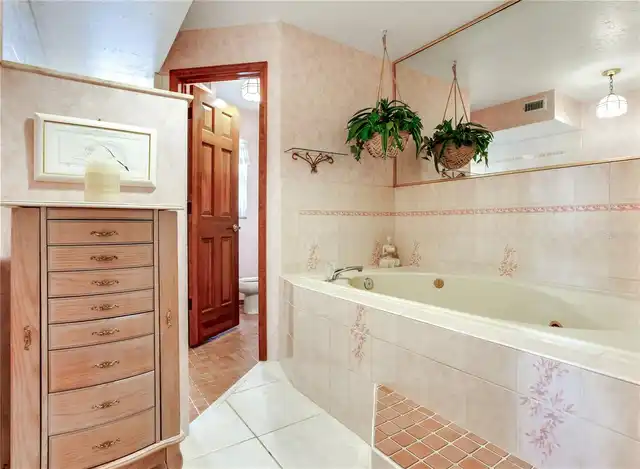 Listing Photo 39