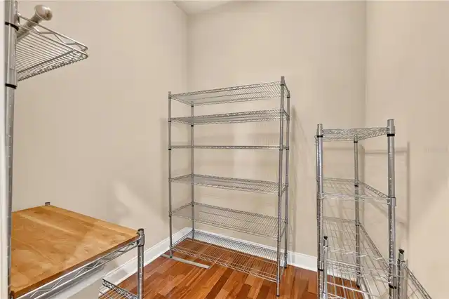 Listing Photo 14
