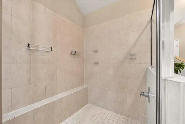 Listing Photo 33