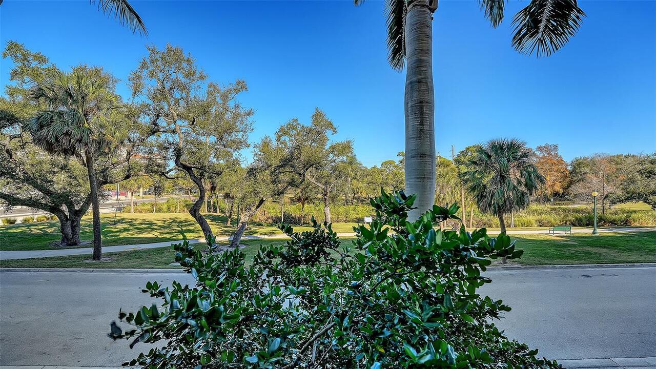 Listing Photo 37