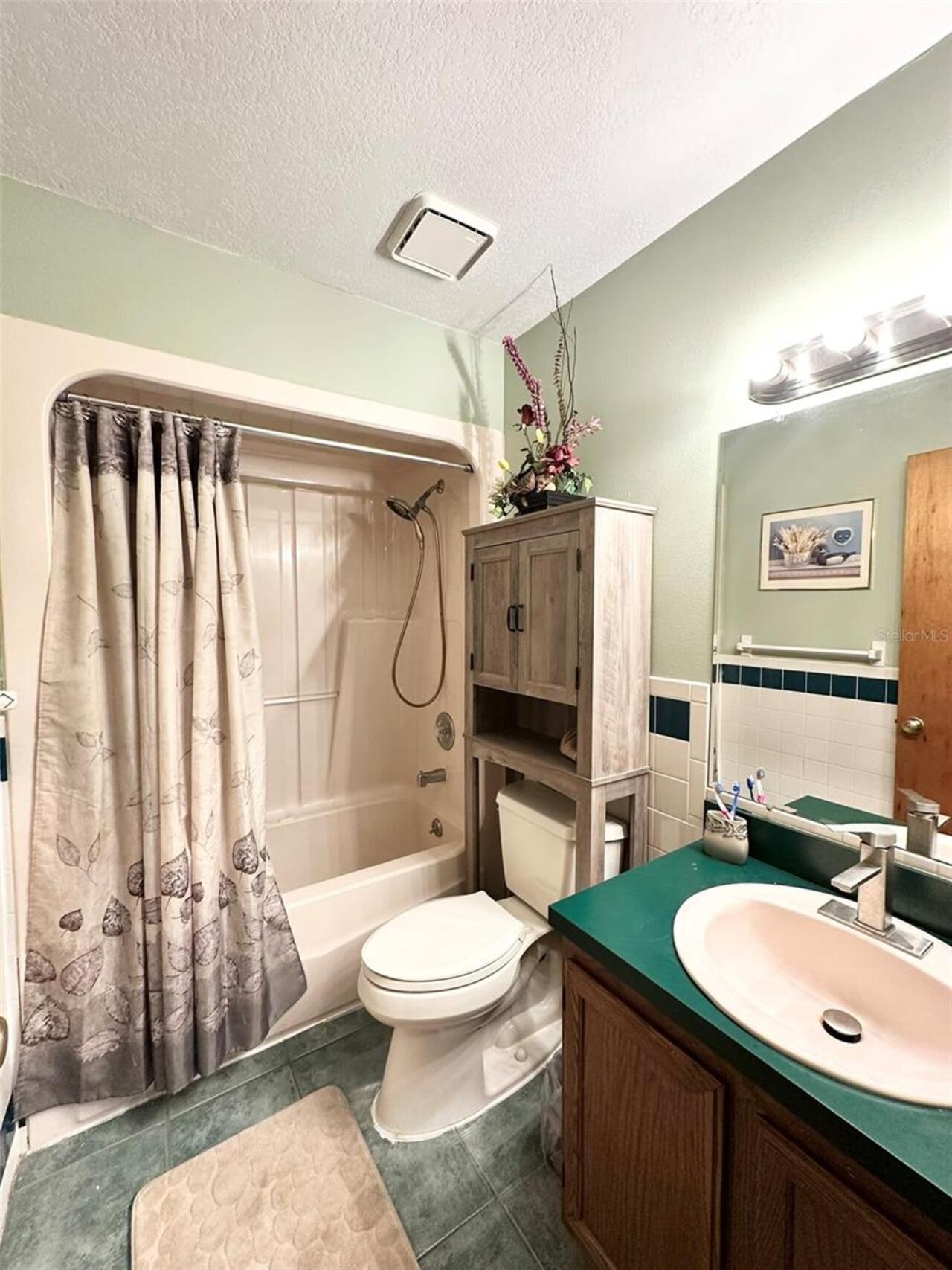 Listing Photo 18