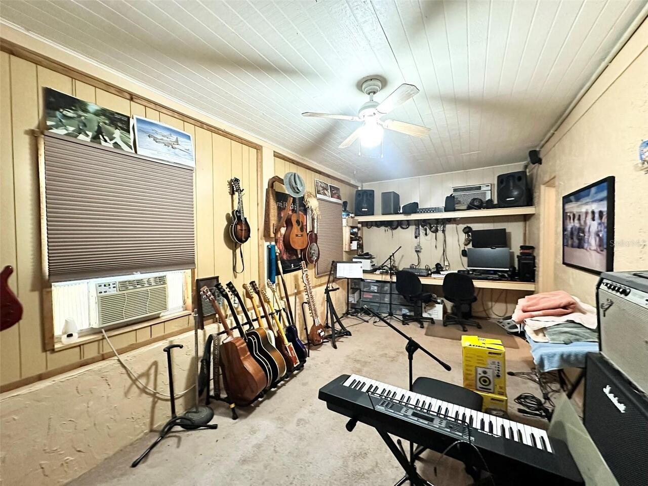 Listing Photo 25