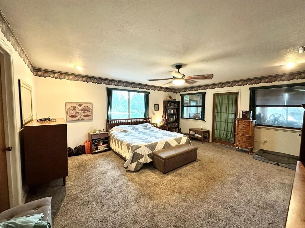 Listing Photo 23