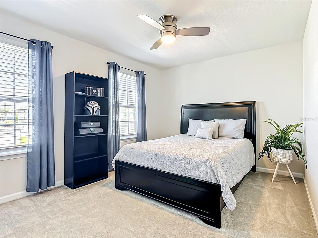 Listing Photo 10