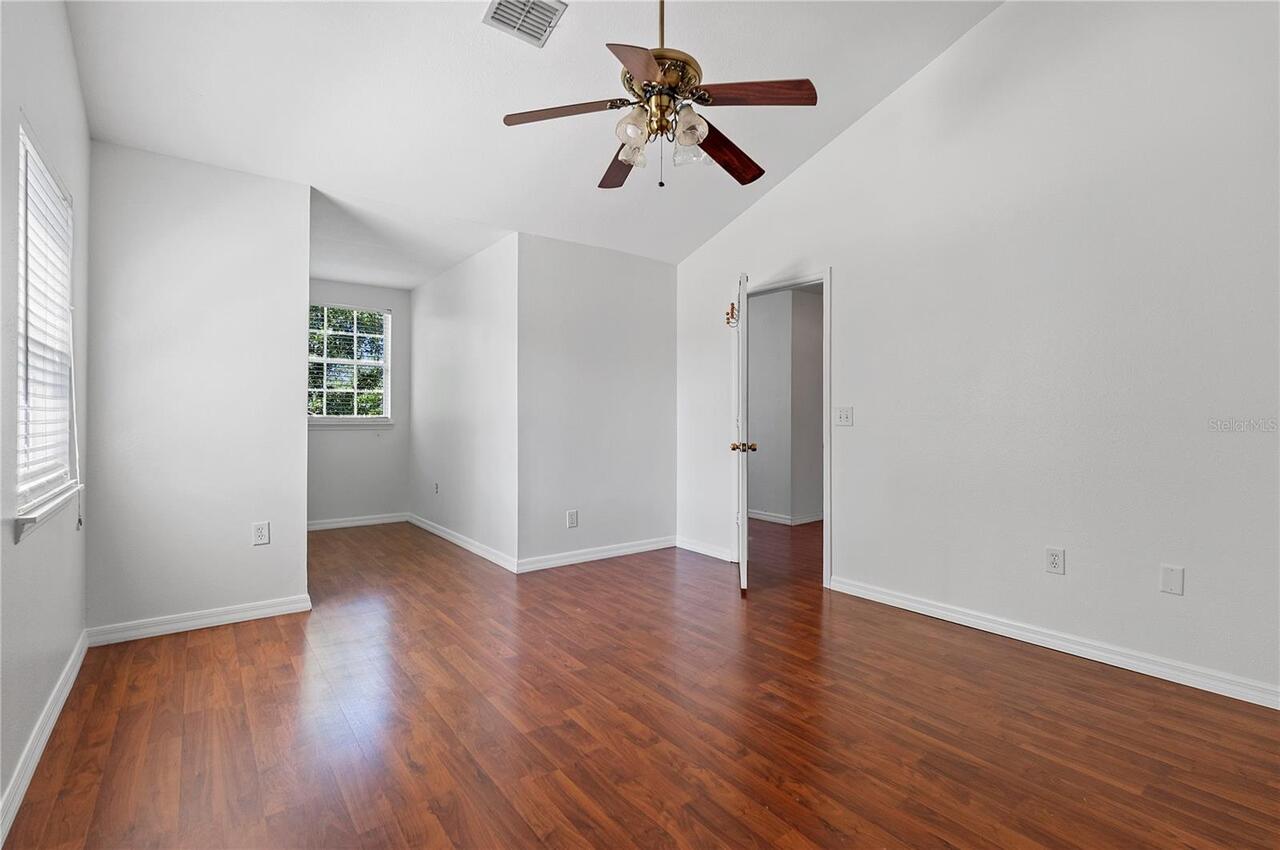 Listing Photo 32