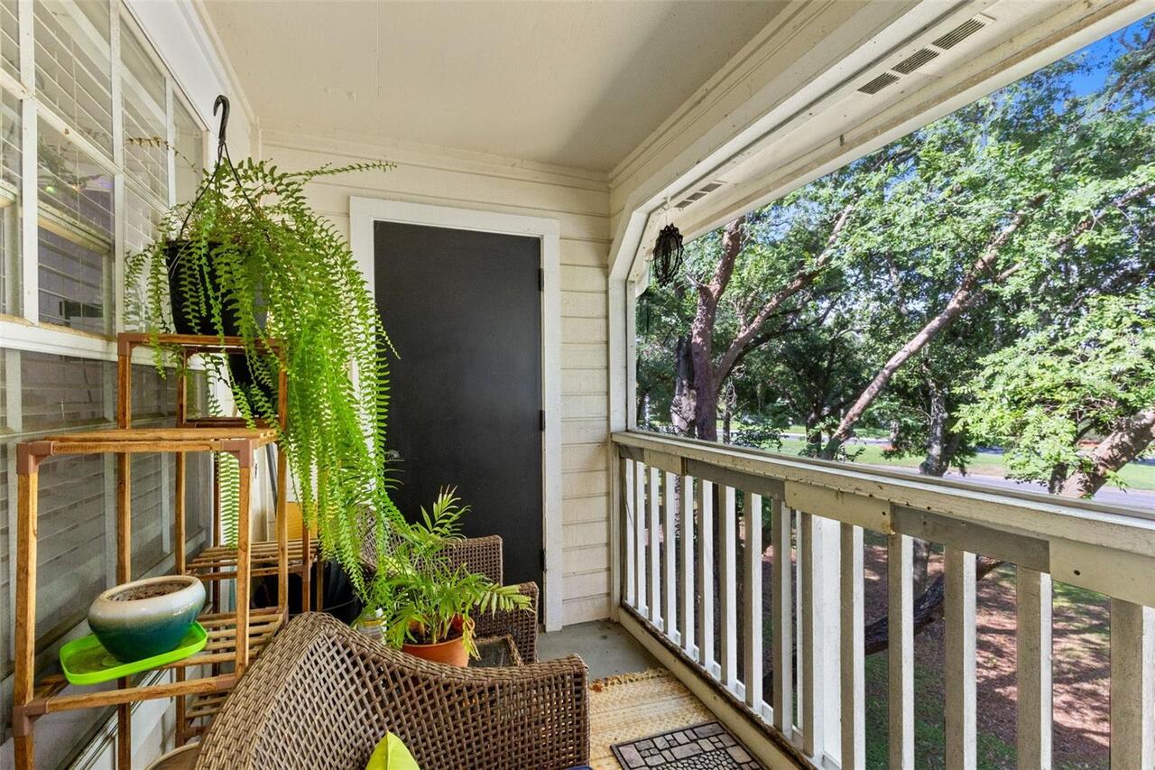 Listing Photo 18