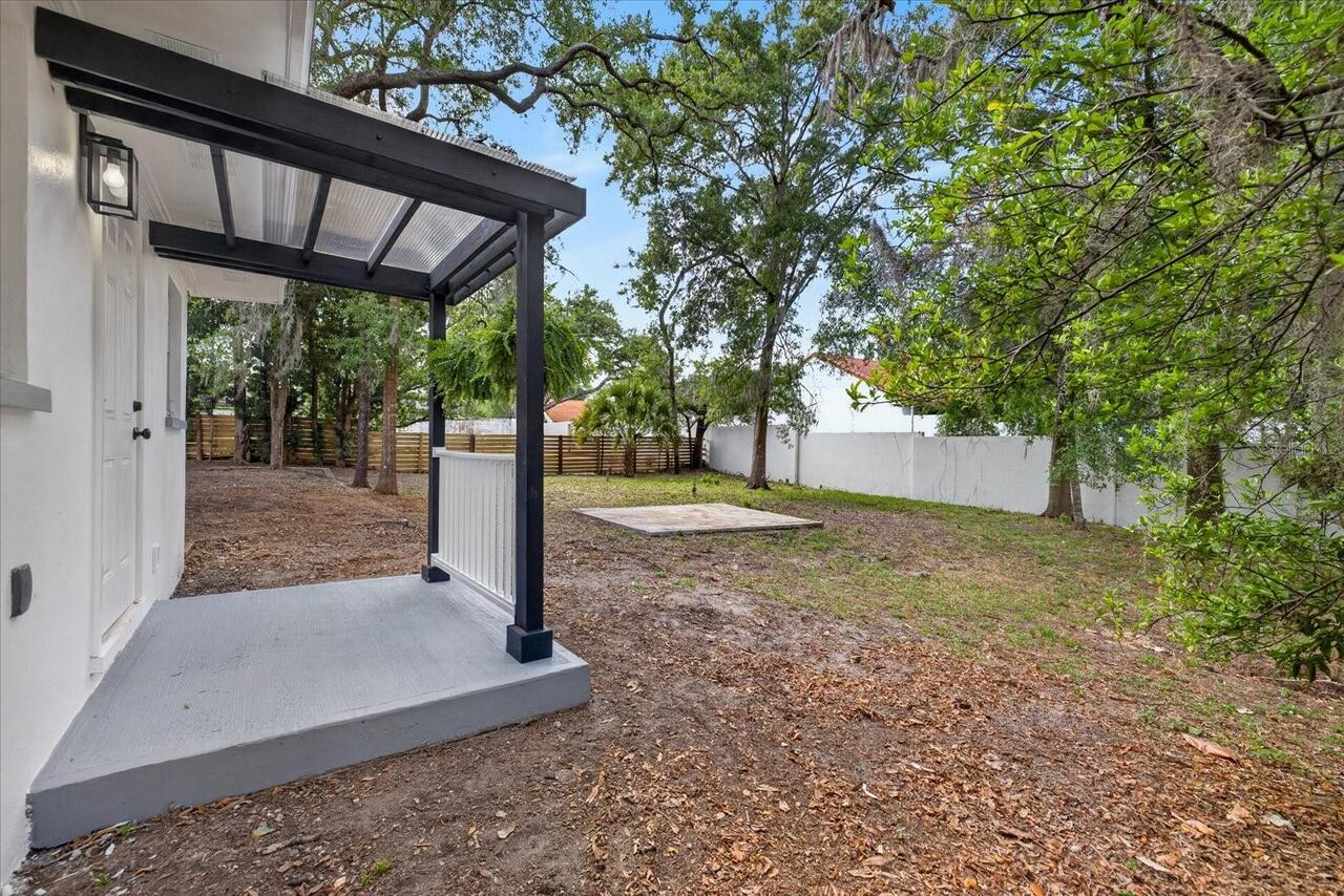 Listing Photo 6