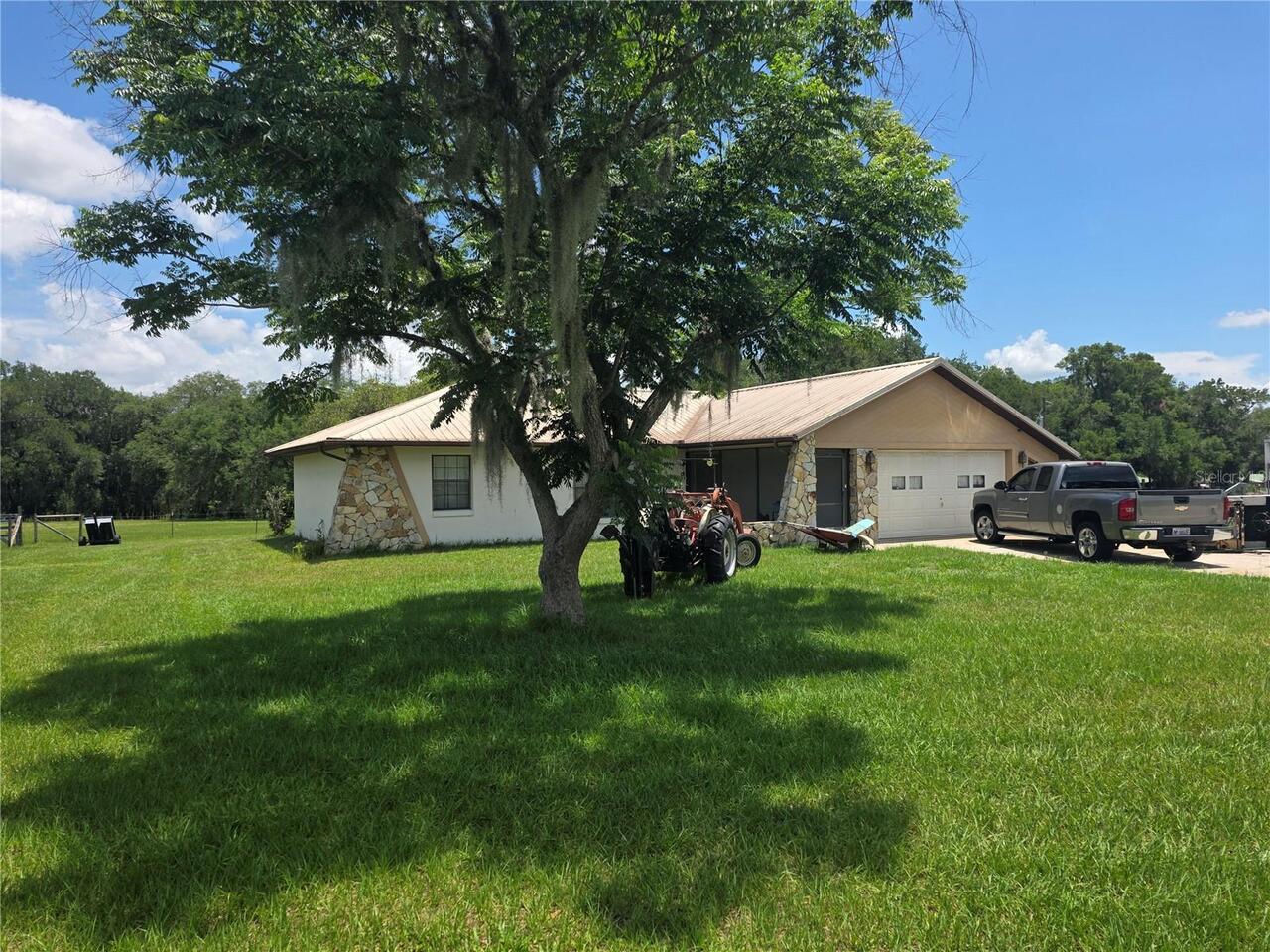 Bushnell Real Estate