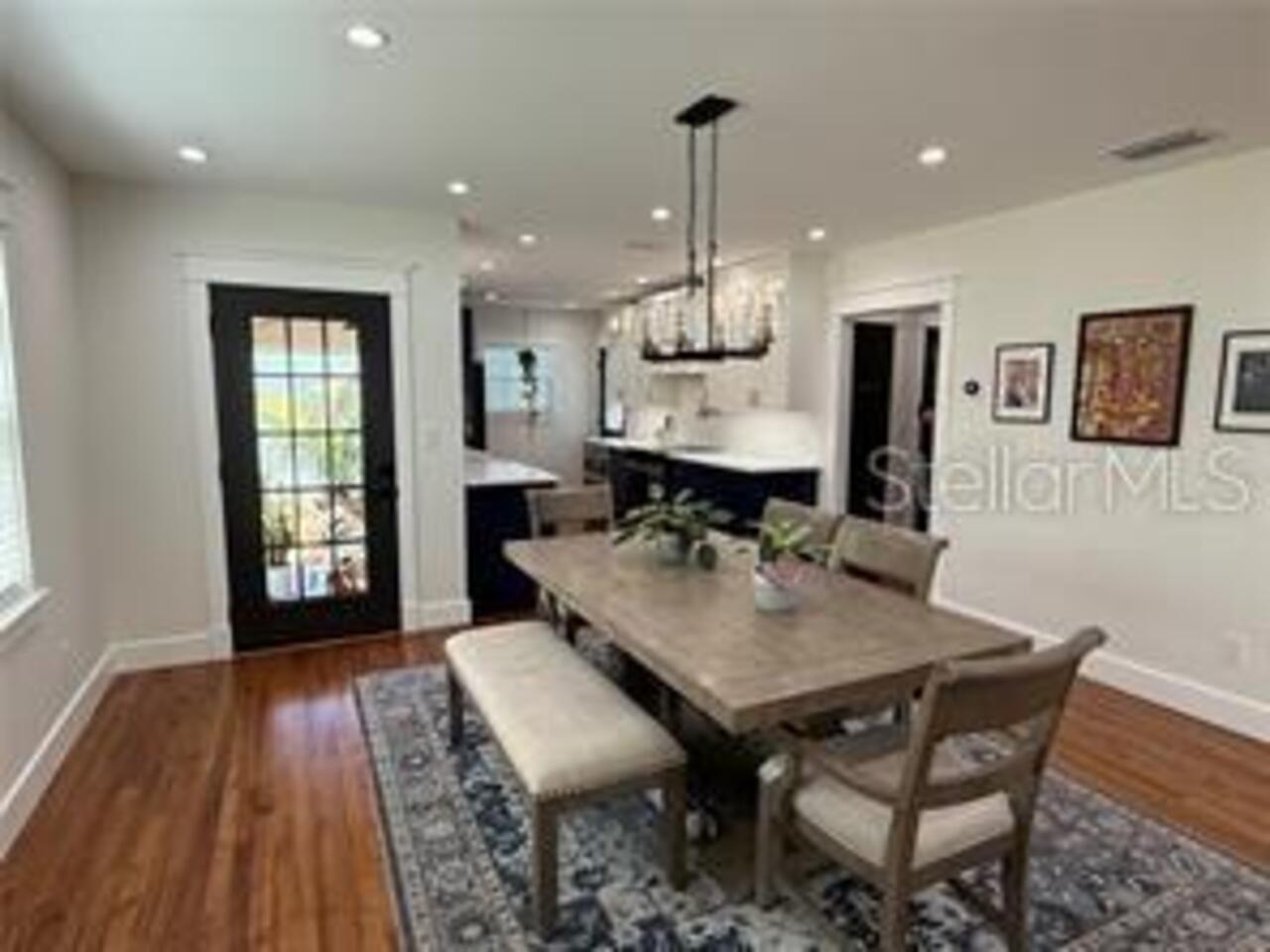 Listing Photo 10