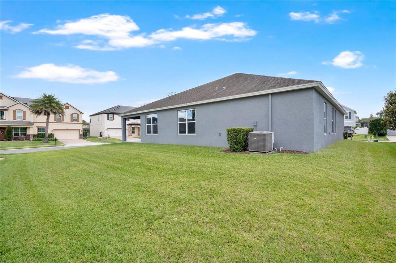 Listing Photo 35
