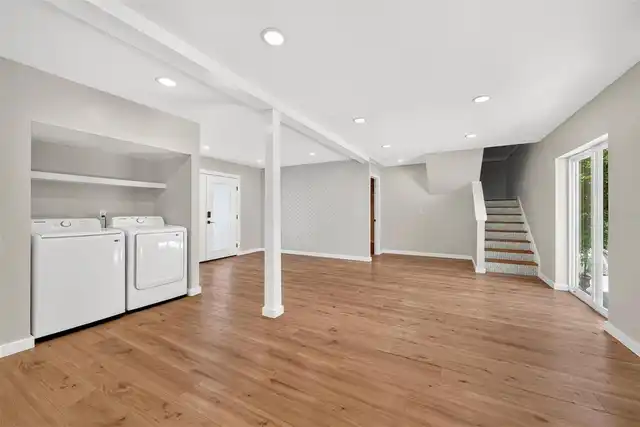 Listing Photo 11