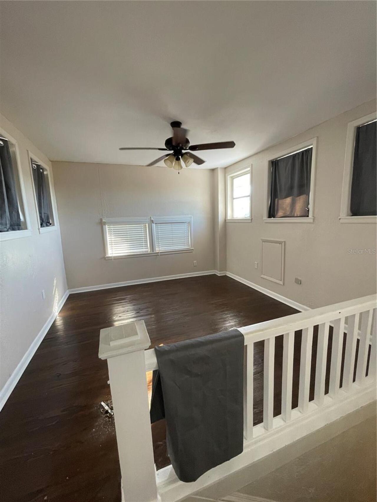 Listing Photo 8