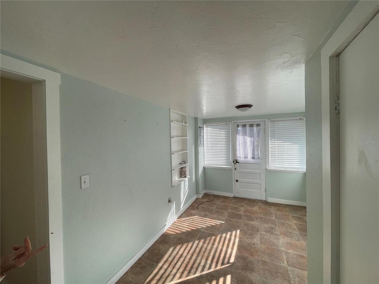 Listing Photo 16