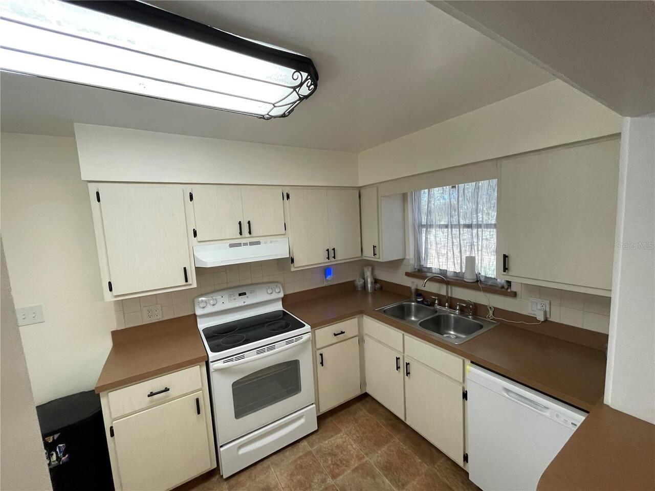Listing Photo 22