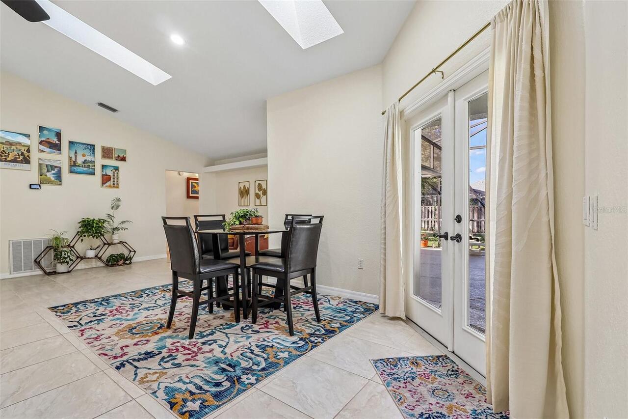 Listing Photo 9