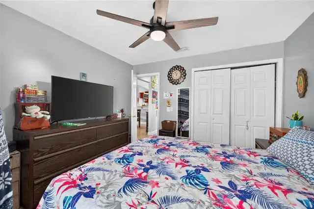 Listing Photo 16