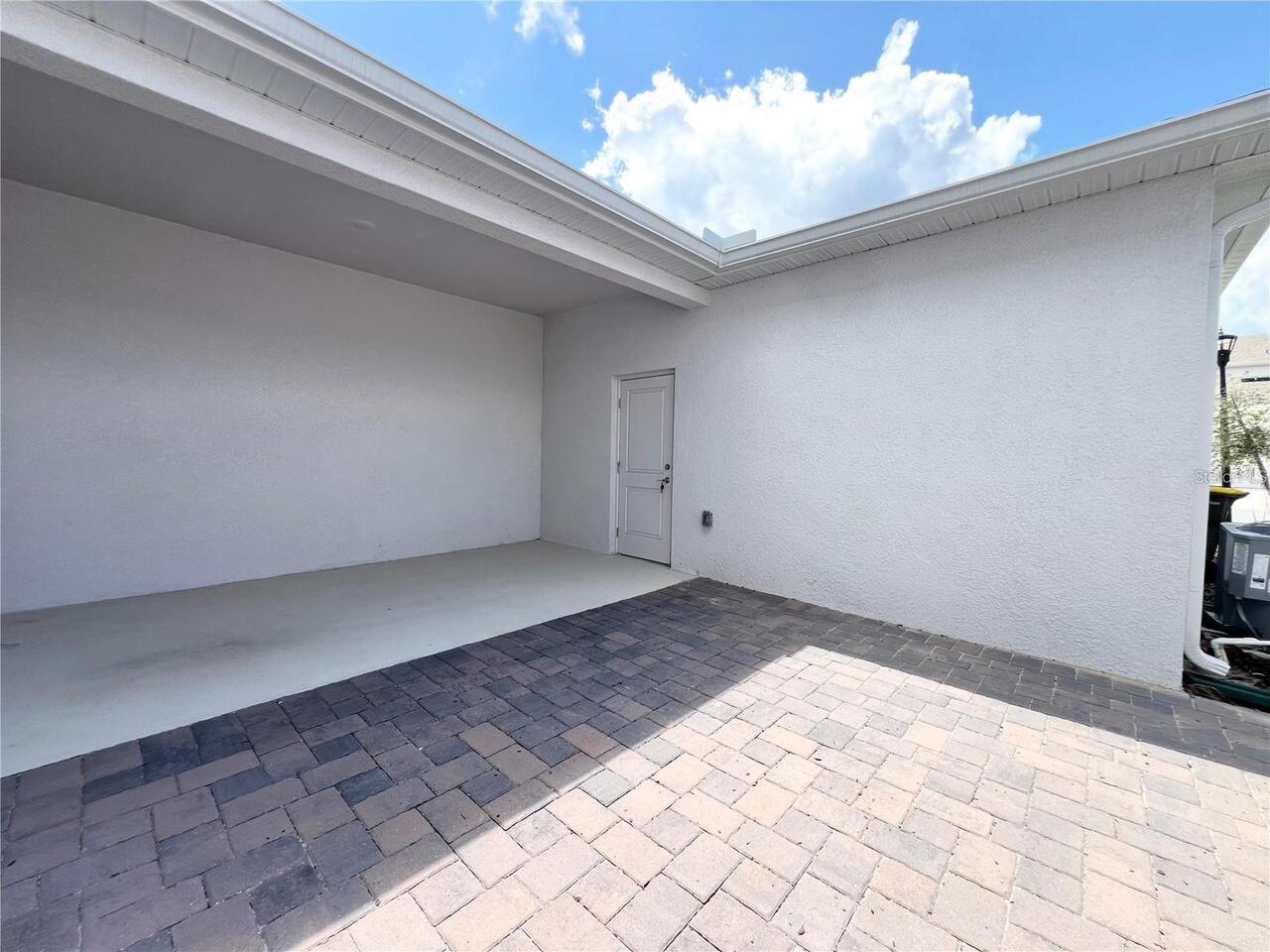 Listing Photo 23