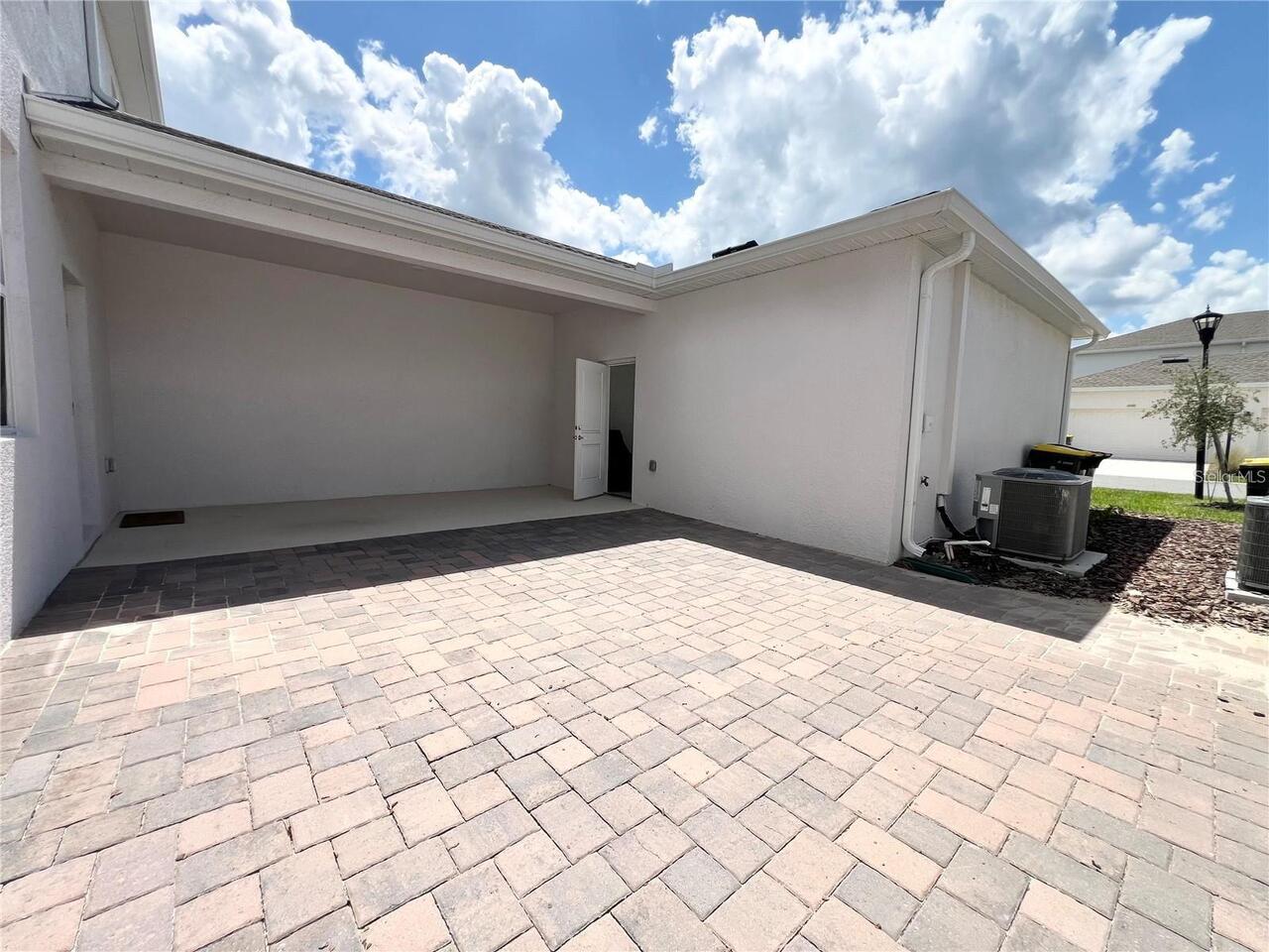 Listing Photo 24