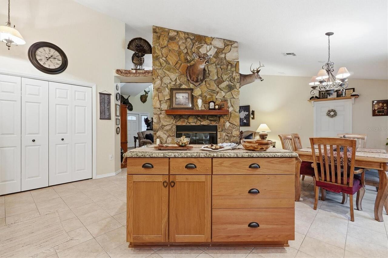 Listing Photo 14