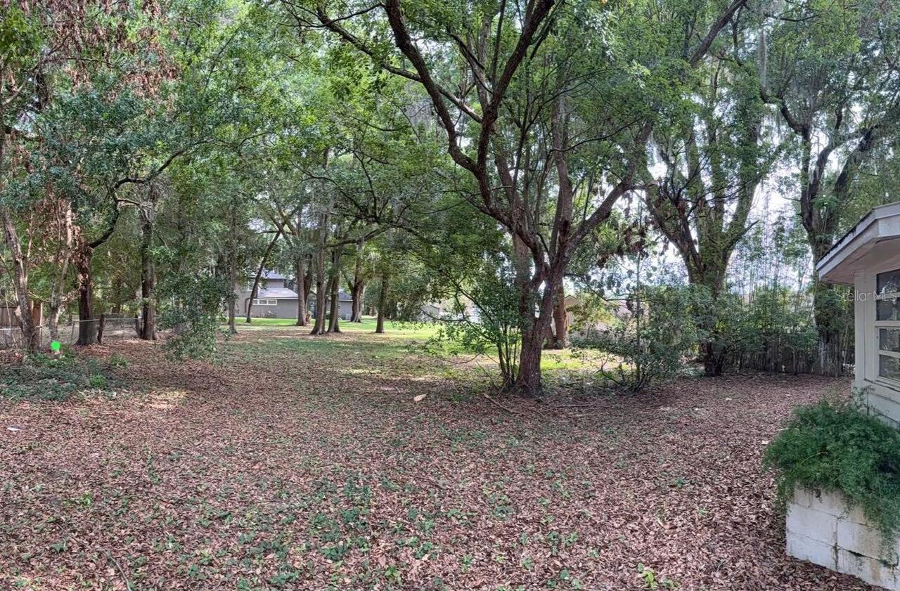 Listing Photo 15