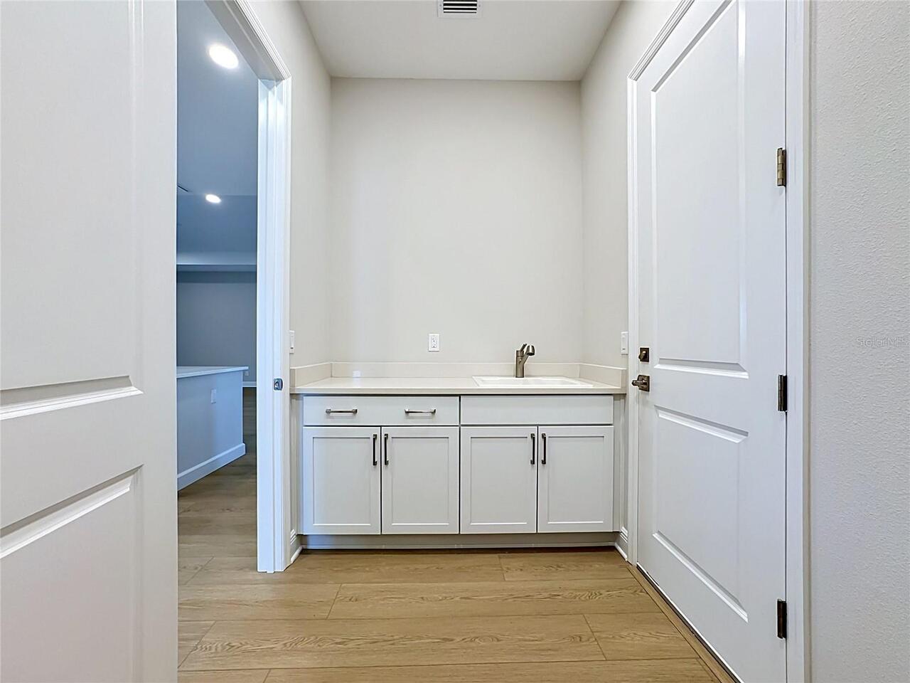 Listing Photo 42