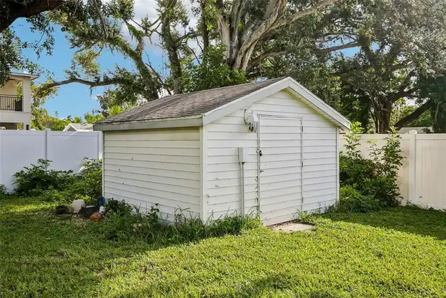 Listing Photo 22