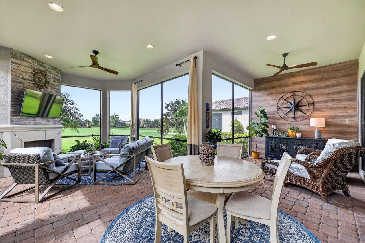 Listing Photo 12