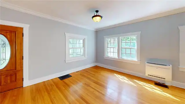 Listing Photo 28