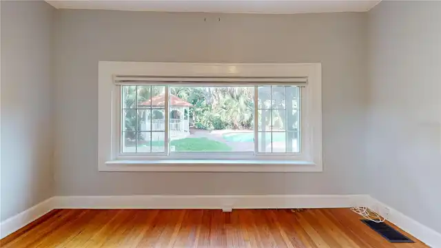 Listing Photo 38