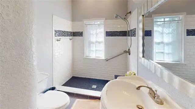 Listing Photo 47