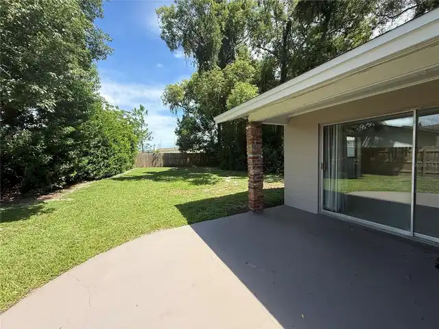 Listing Photo 14