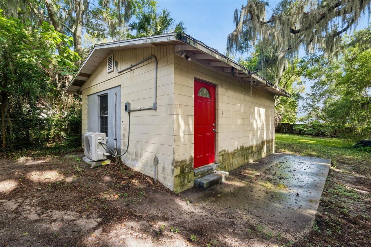 Listing Photo 14