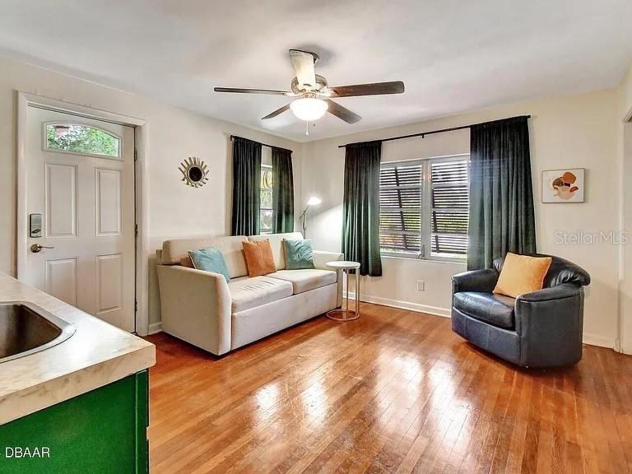 Listing Photo 5