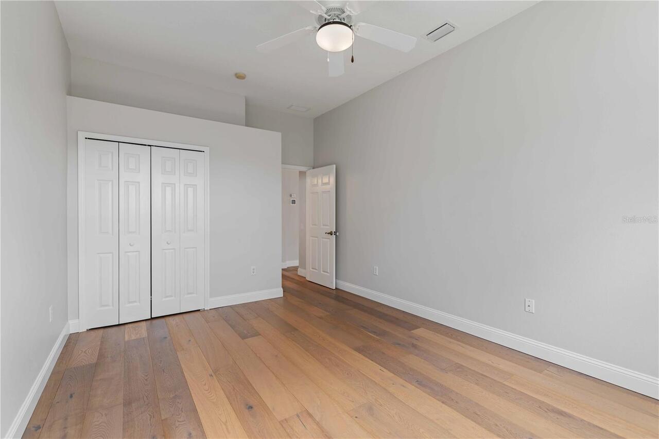 Listing Photo 37
