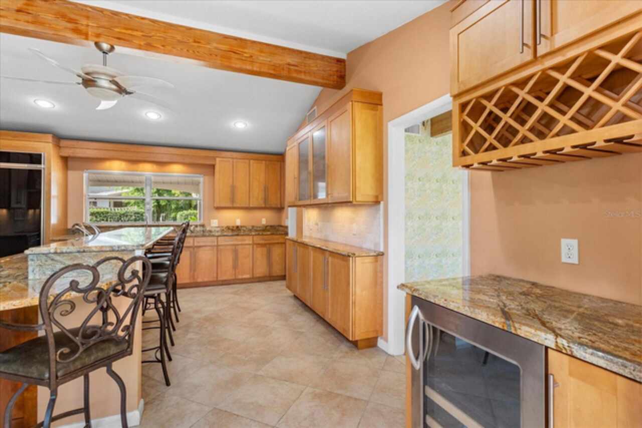Listing Photo 15