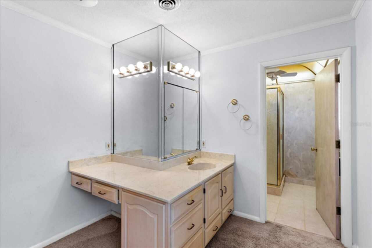 Listing Photo 24