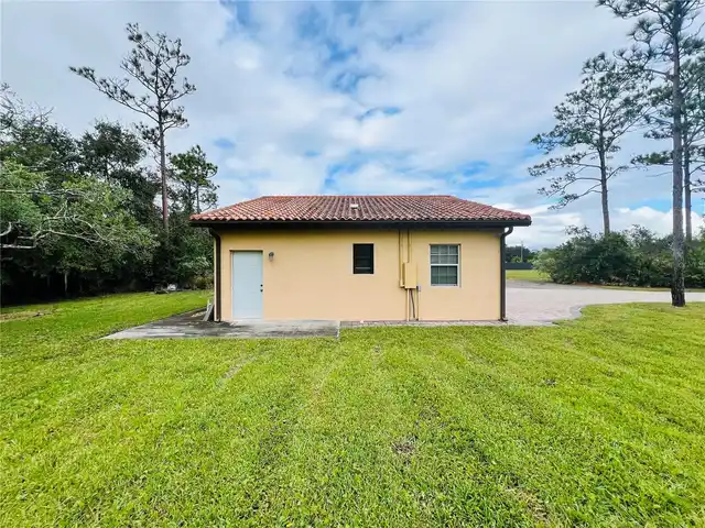 Listing Photo 15