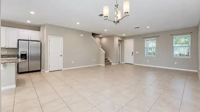 Listing Photo 13