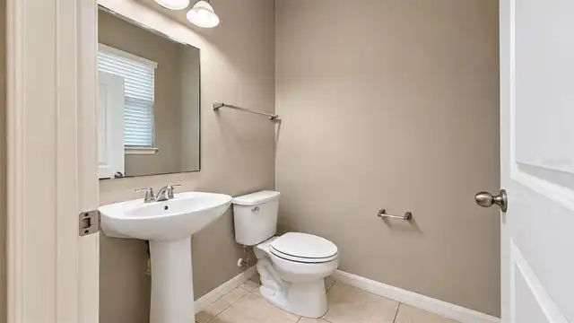 Listing Photo 18