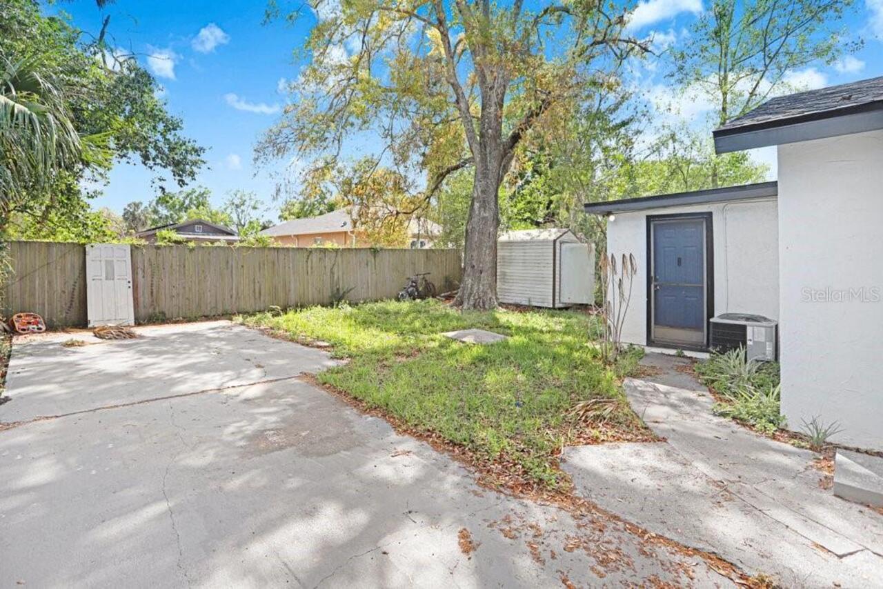 Listing Photo 16
