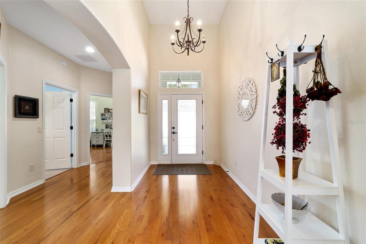 Listing Photo 12