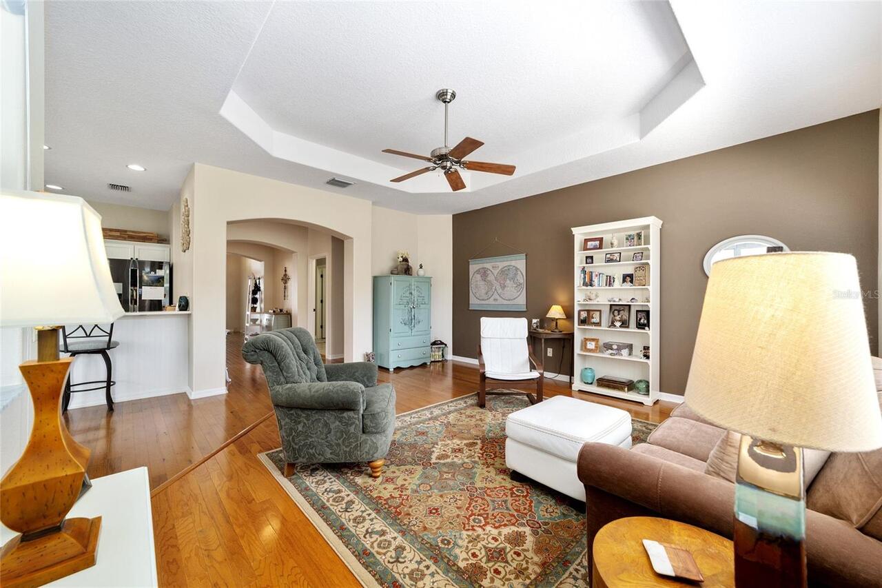 Listing Photo 16
