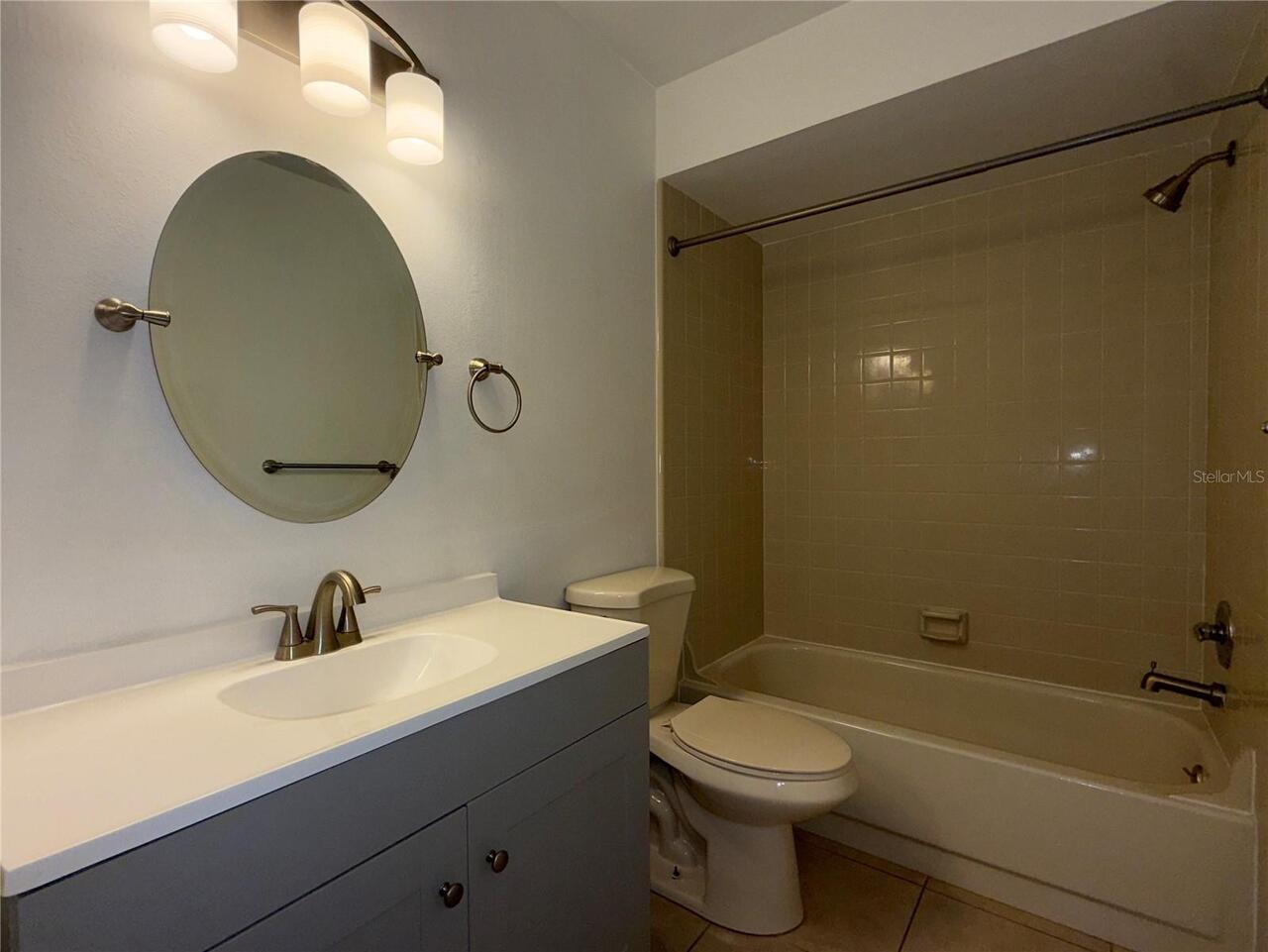 Listing Photo 12