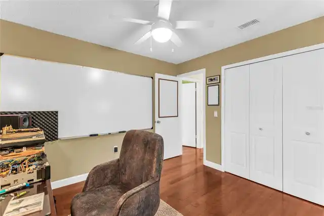 Listing Photo 28