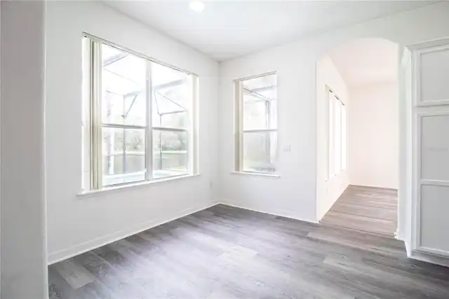 Listing Photo 15